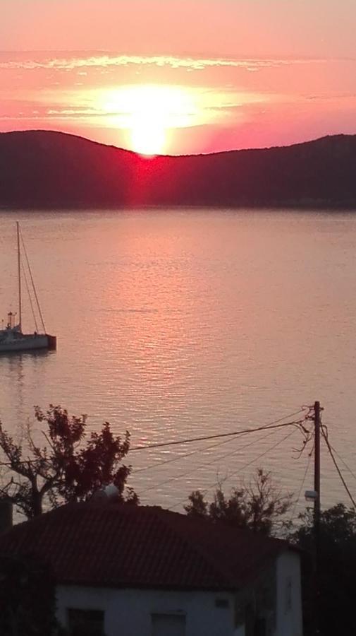 Apartment Artemis Sunset View Pylos